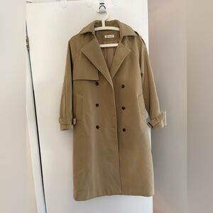 Classic Tan Double-Breasted Trench Coat brand new